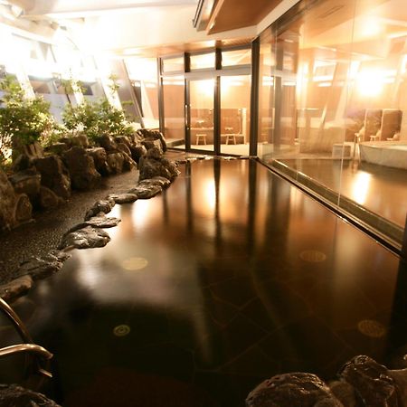 City Plaza Ōsaka Extérieur photo